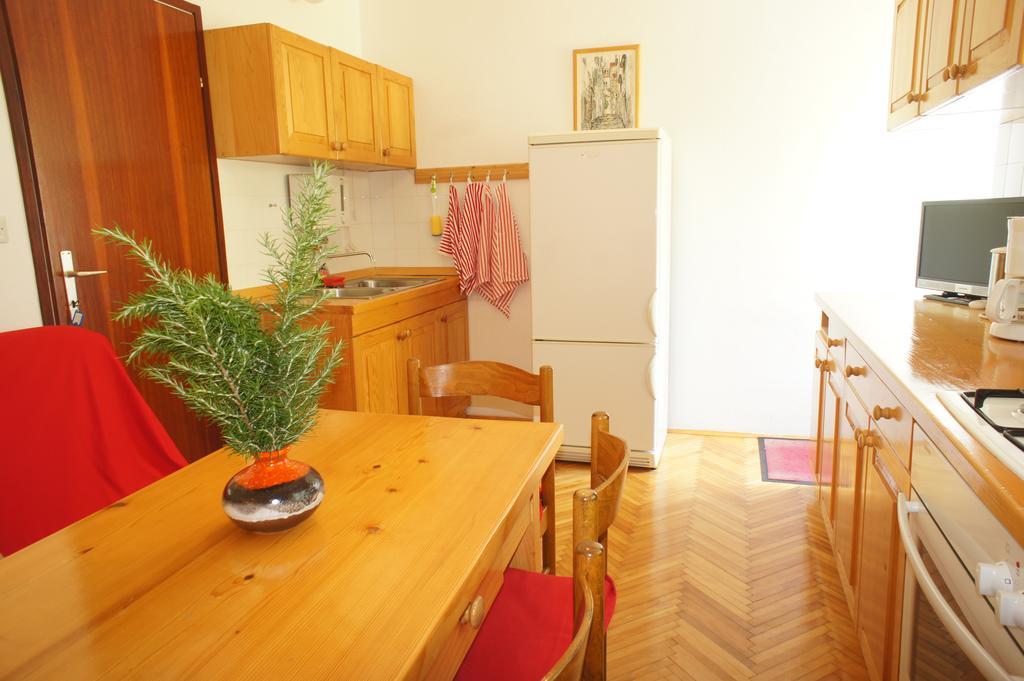 Apartments Segedin Zrnovo Luaran gambar